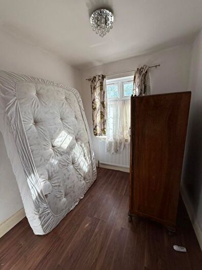 1 Bedroom Property To Rent In Ilford, IG3