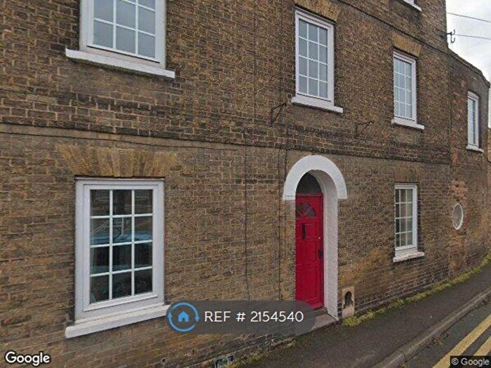 4 Bedroom Semi-Detached House To Rent In Falcon Lane, Peterborough, PE7