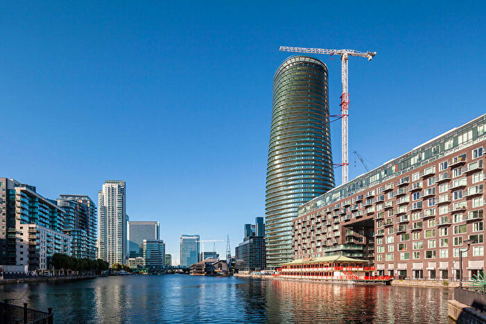 1 Bedroom Apartment To Rent In Arena Tower, Crossharbour Plaza, London, E14