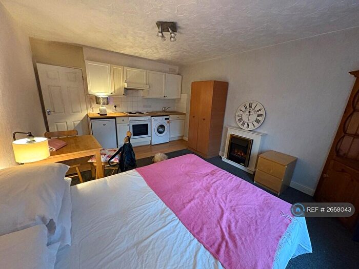 1 Bedroom Flat To Rent In Mansfield Rd, Nottingham, NG5