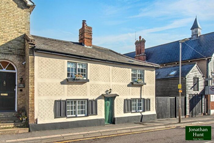 3 Bedroom Cottage For Sale In Baldock Road, Buntingford, SG9