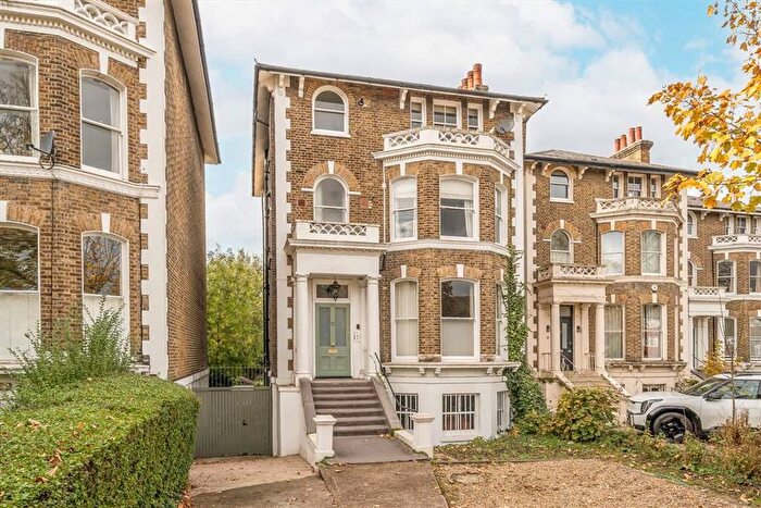 1 Bedroom Flat For Sale In Burnt Ash Road, Lee, SE12