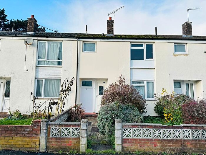 3 Bedroom Terraced House For Sale In Gainsborough Road, Epsom, KT19