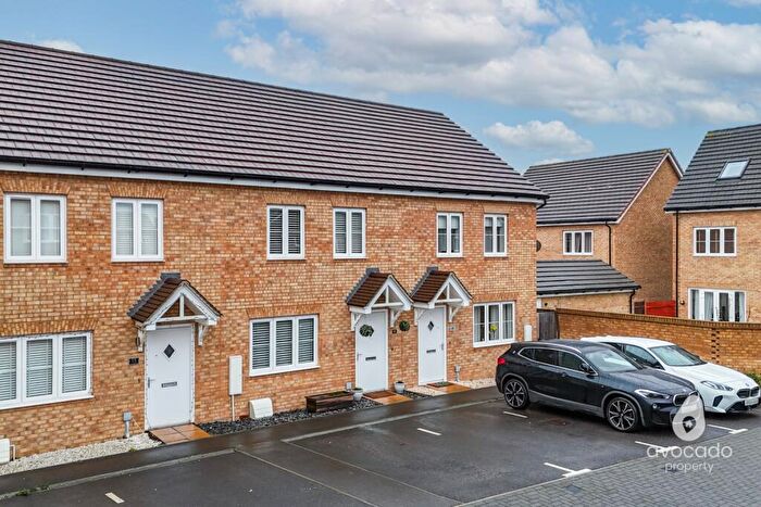 2 Bedroom Terraced House For Sale In Allen Way, Shinfield Meadows, RG2