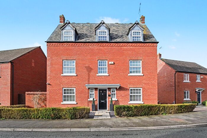 5 Bedroom Detached House For Sale In Coton Park Drive, Rugby, CV23