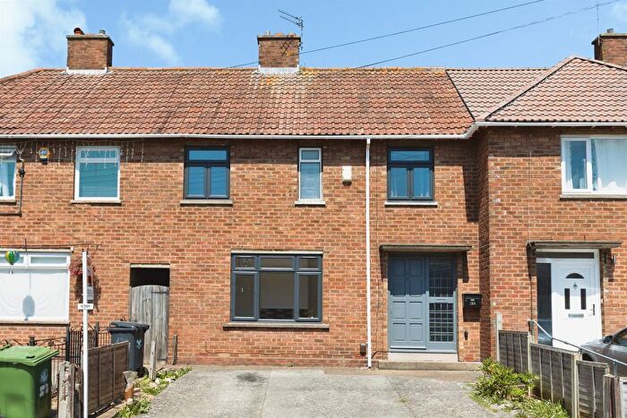 3 Bedroom Terraced House For Sale In Ambleside Avenue, Bristol, BS10