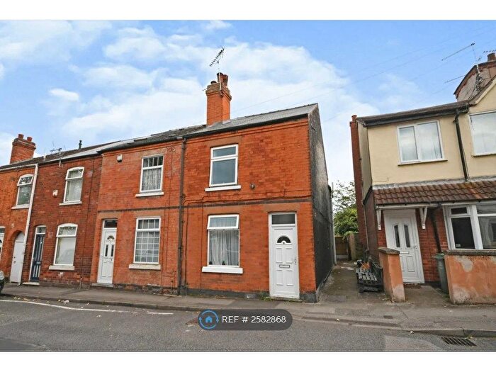 3 Bedroom End Of Terrace House To Rent In Somersall Street, Mansfield, NG19