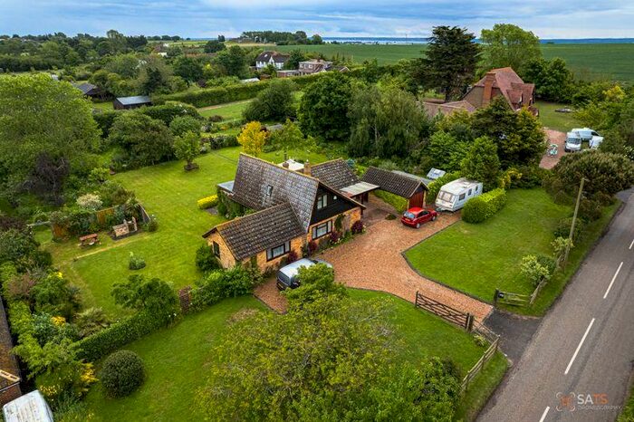 5 Bedroom Detached House For Sale In Warden Road, Eastchurch, ME12