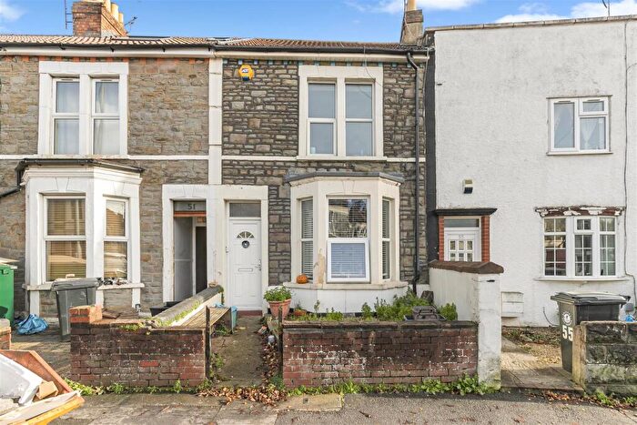 3 Bedroom Terraced House For Sale In Avonvale Road, Bristol, BS5