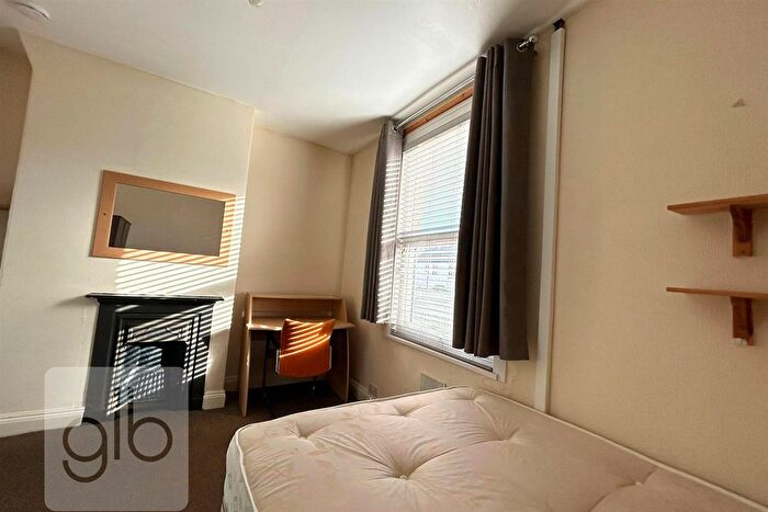 4 Bedroom Terraced House To Rent In Gulson Road, Coventry, CV1