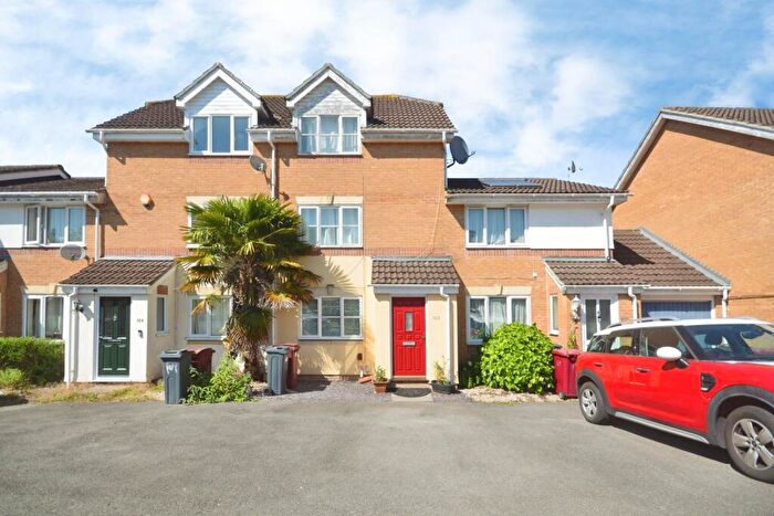 4 Bedroom House To Rent In Elm Park, Reading, RG30