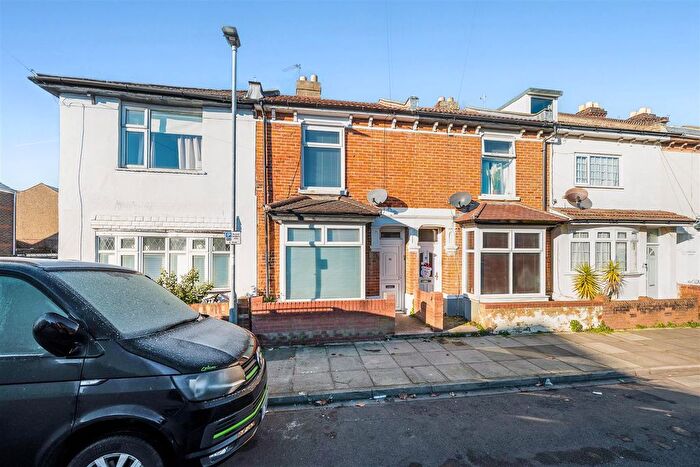 3 Bedroom Terraced House For Sale In Hatfield Road, Southsea, PO4