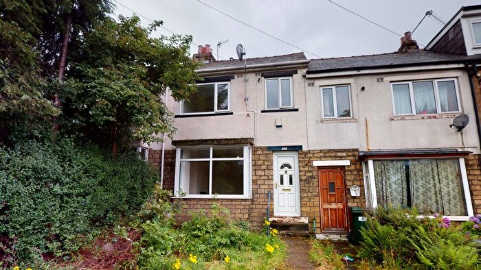 3 Bedroom Terraced House To Rent In Ingleby Road, Lidget Green, Bradford, BD7