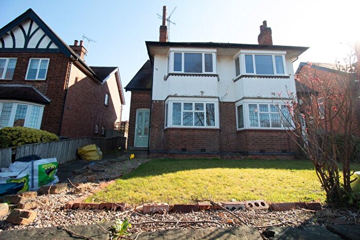 2 Bedroom Flat For Sale In Musters Road, West Bridgford, NG2