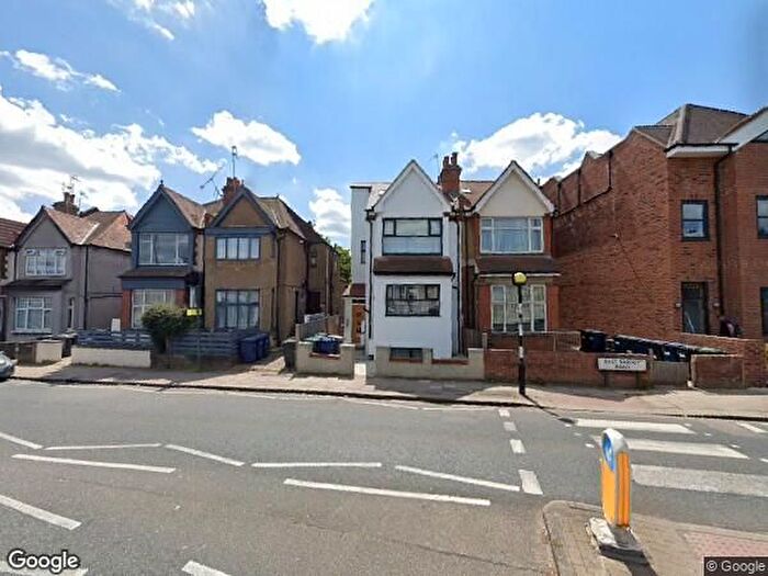 2 Bedroom Flat To Rent In East Barnet Road, Barnet, EN4