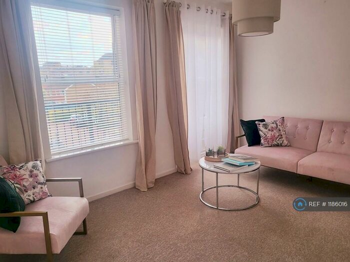2 Bedroom Flat To Rent In Riverside Mansions, Wapping, E1W