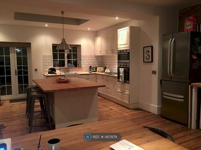 3 Bedroom Terraced House To Rent In Fieldend Road, London, SW16