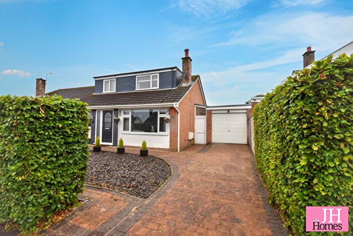 3 Bedroom Semi Detached Bungalow For Sale In Hardknott Gardens, Barrow-In-Furness, Cumbria, LA14
