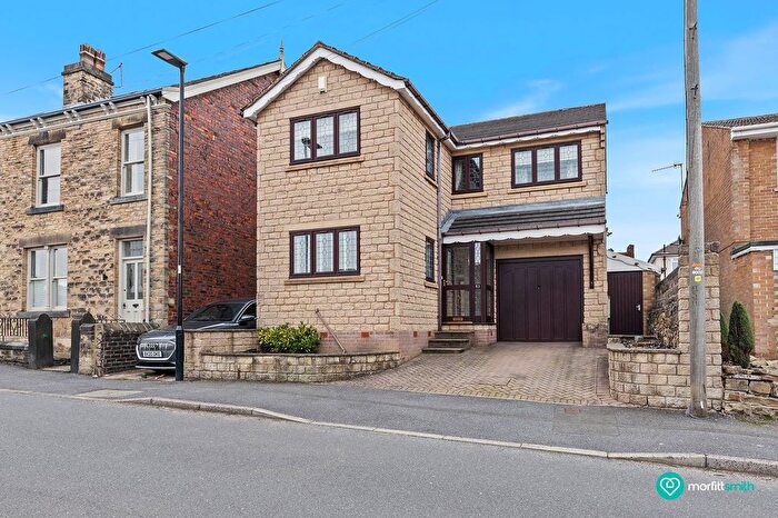 3 Bedroom Detached House For Sale In Barlow Road, Sheffield, S6
