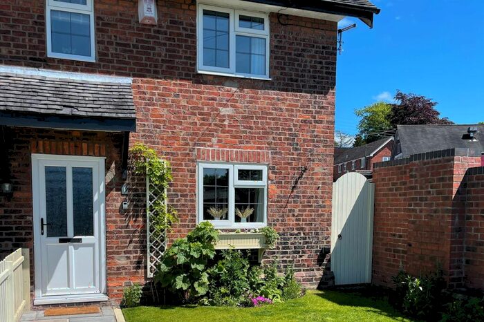 2 Bedroom Semi-Detached House For Sale In Early Lane, Swynnerton, ST15