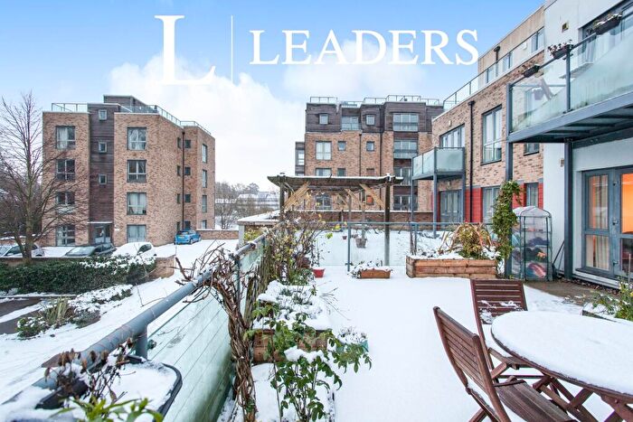 1 Bedroom Flat To Rent In Pepys Court, CB4