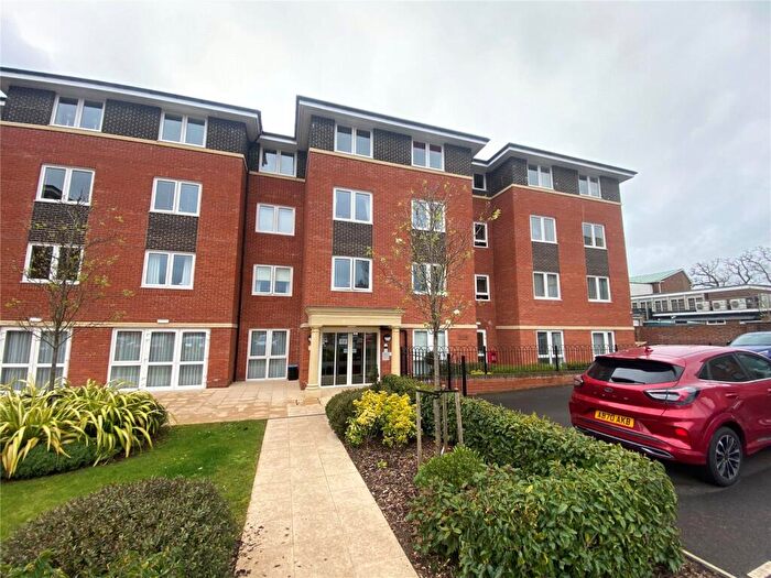 1 Bedroom Flat For Sale In London Road, Basingstoke, Hampshire, RG21