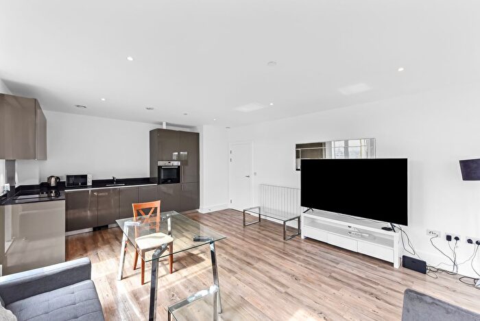 2 Bedroom Flat For Sale In Compton House, Royal Arsenal, Cannon Square, London, SE18
