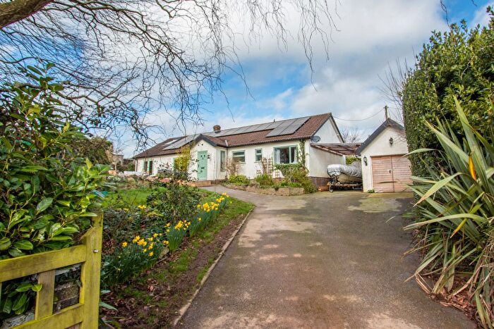 4 Bedroom Bungalow For Sale In Buckerell, Honiton, EX14