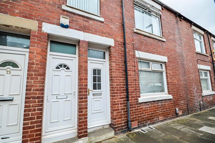 2 Bedroom Flat For Sale In Collingwood Street, Hebburn, NE31