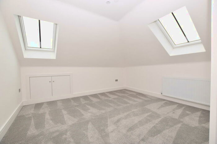 2 Bedroom Apartment To Rent In Newfoundland Circus, Bristol, BS2