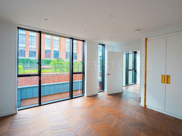 2 Bedroom Apartment For Sale In Switch House East, Battersea Power Station, SW11