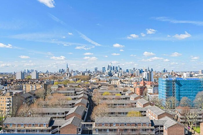 3 Bedroom Penthouse For Sale In New Festival Avenue, Limehouse, London, E14