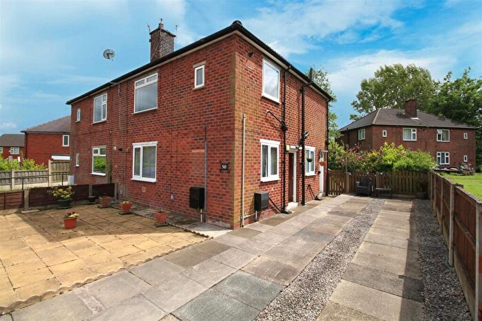 1 Bedroom Flat For Sale In St. Lawrence Road, Denton, Manchester, M34