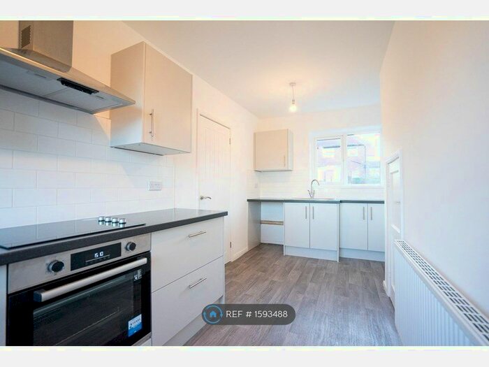 2 Bedroom Terraced House To Rent In Palmer Crescent, Hebburn, NE31