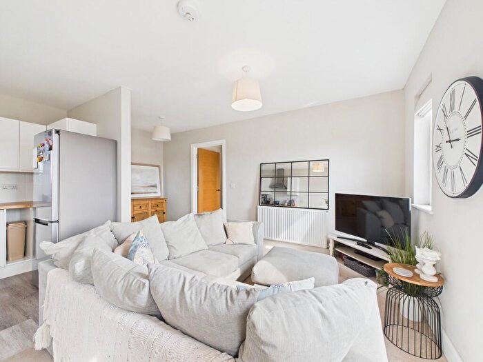 1 Bedroom Apartment For Sale In Queen Street, Horsham, RH13