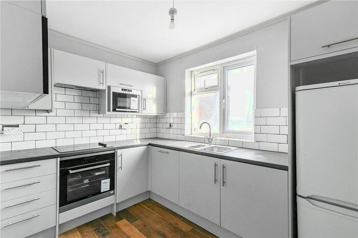 3 Bedroom Maisonette To Rent In Acton Lane, London, W4