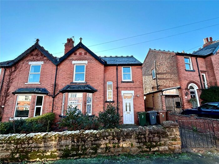 4 Bedroom Semi-Detached House For Sale In Orlando Drive, Carlton, Nottingham, Nottinghamshire, NG4