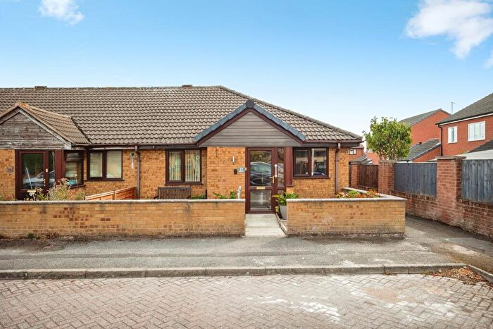 2 Bedroom Bungalow For Sale In Windsor Court, Bingham, Nottinghamshire, NG13