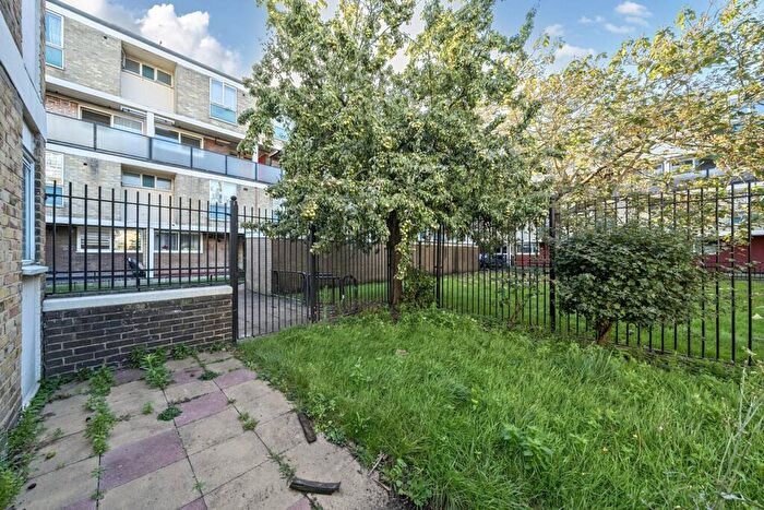 Studio To Rent In Stepney Way, Stepney, London, E1