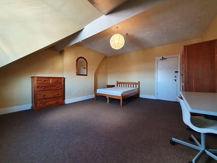 7 Bedroom Terraced House To Rent In Donald Street, Roath, Cardiff, CF24