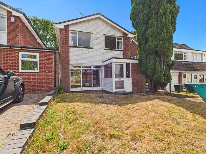 3 Bedroom Link Detached House For Sale In Elm Drive, Great Barr, B43