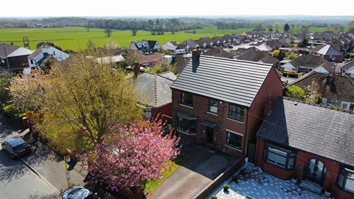 4 Bedroom Detached House For Sale In Newton Road, Billinge, WN5