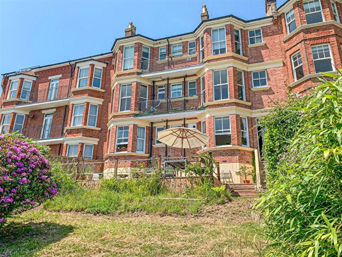 3 Bedroom Flat For Sale In Croft Road, Old Town, Hastings, TN34