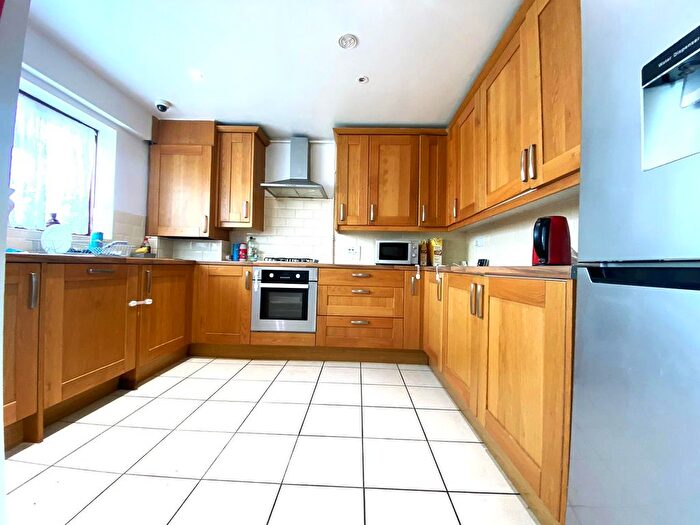 3 Bedroom Terraced House To Rent In Hollidge Way, Dagenham, RM10