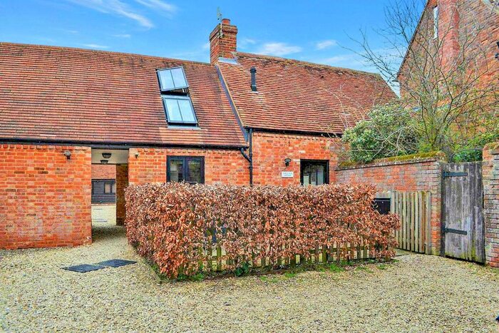 1 Bedroom Barn Conversion To Rent In Hornage Farm Barns, Long Crendon, Aylesbury, HP18