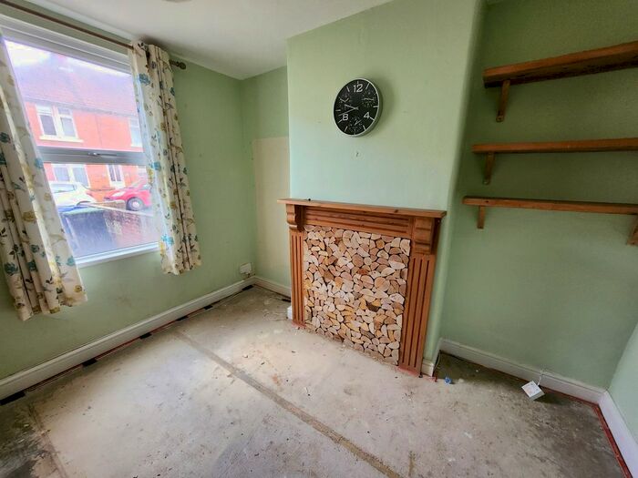 2 Bedroom Terraced House For Sale In Dursley Road, Trowbridge, BA14