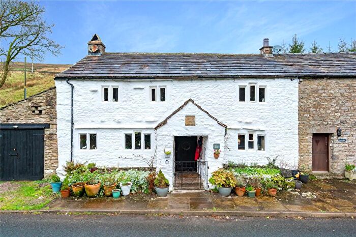 3 Bedroom Semi-Detached House For Sale In Garsdale, Sedbergh, Cumbria, LA10