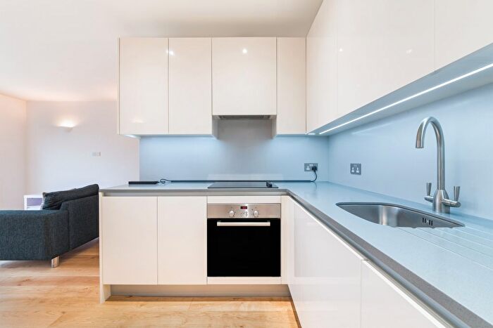 1 Bedroom Flat To Rent In Waddon House, Stafford Road, Waddon, Croydon, CR0