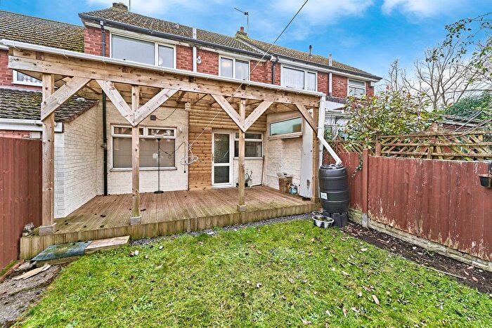 3 Bedroom Terraced House For Sale In Ash Drive, West Bromwich, B71