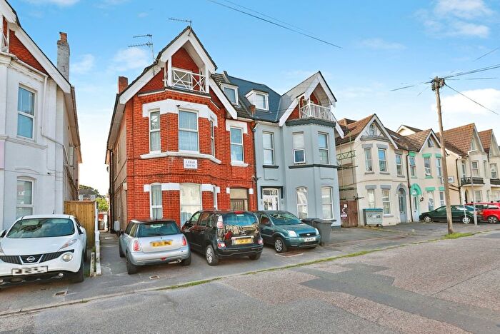 1 Bedroom Flat For Sale In Westby Road, Bournemouth, Dorset, BH5
